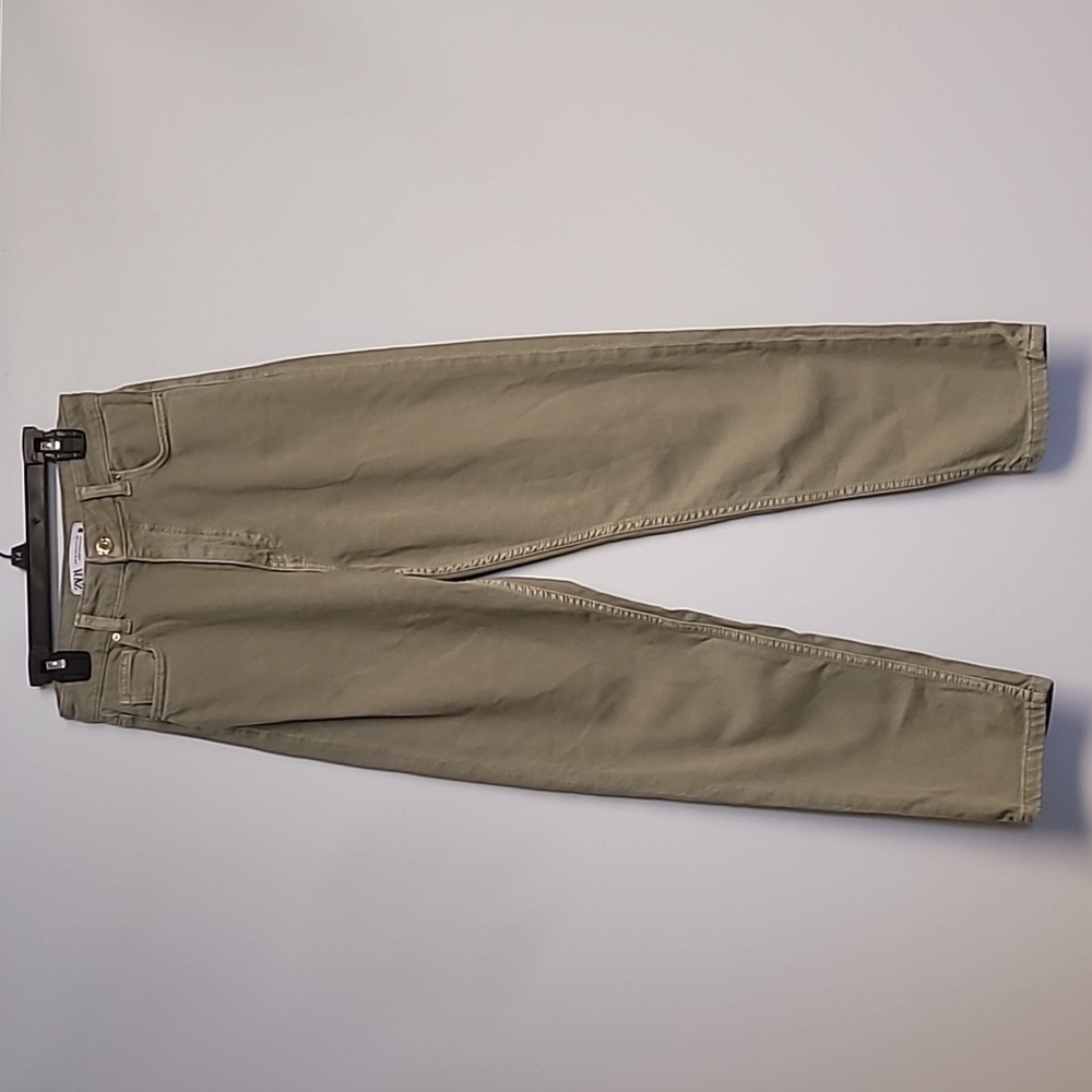 ZARA High-Rise Khaki Straight-Leg Mom Jeans | Size 2